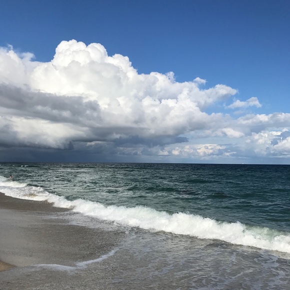 Meet your Posher, Lisa - Picture 4 of 6